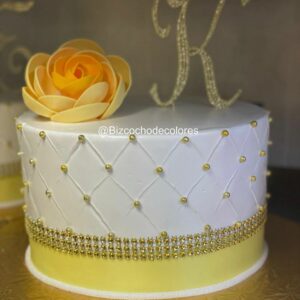 Quilted Cake Design